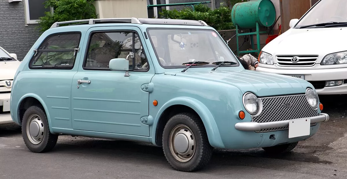 1200px-Nissan_Pao_001.webp