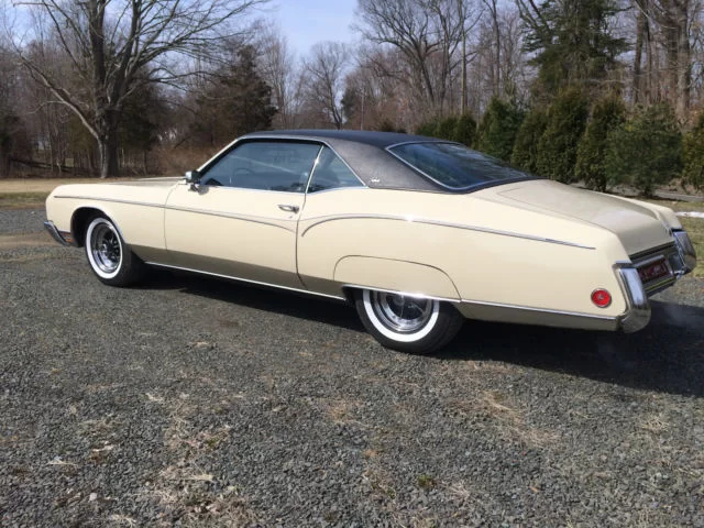 1970 Buick Riviera.webp