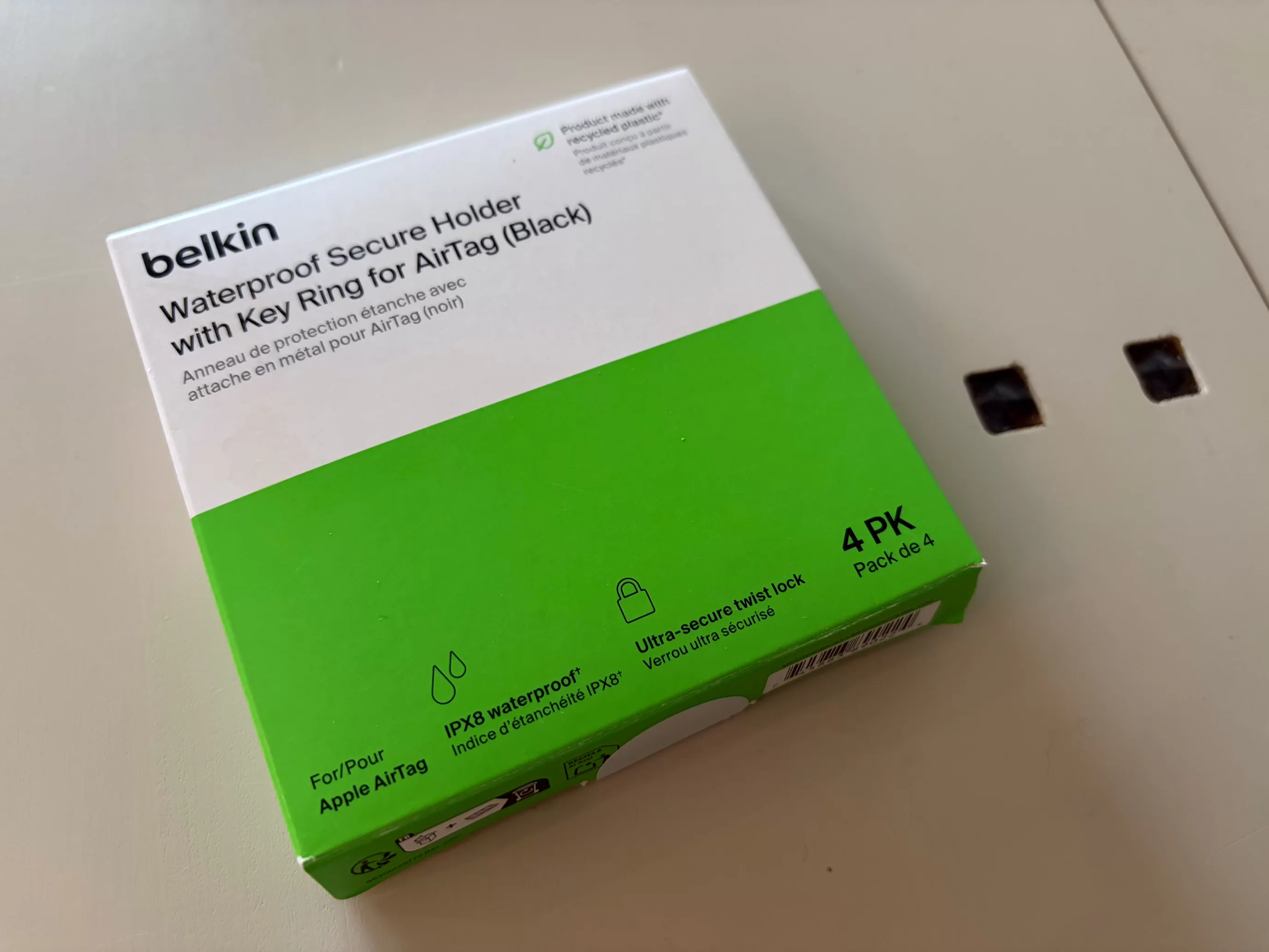 Belkin Waterproof Secure Holder.webp