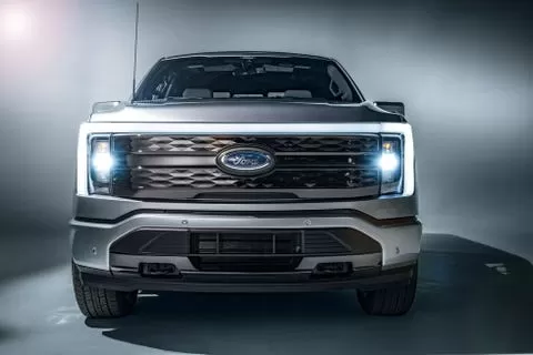 d-f-150-lightning-200-1621477257.jpg?crop=1.00xw:1.webp