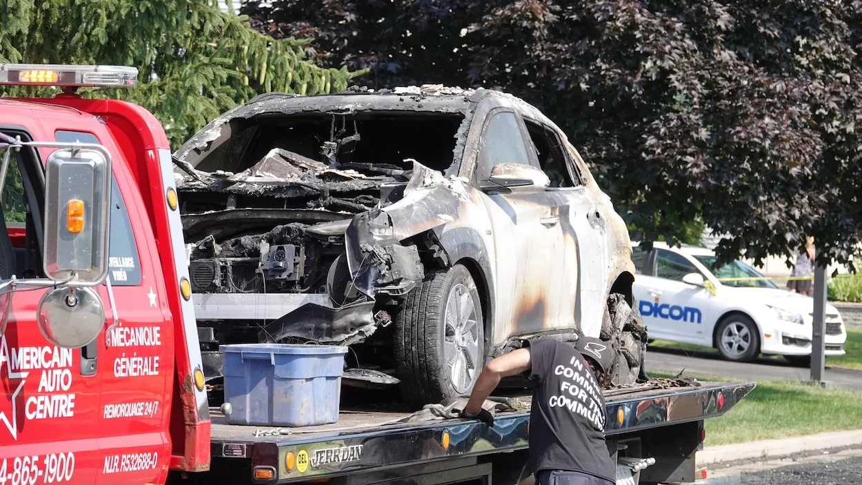 vehicule-electrique-explosion.webp