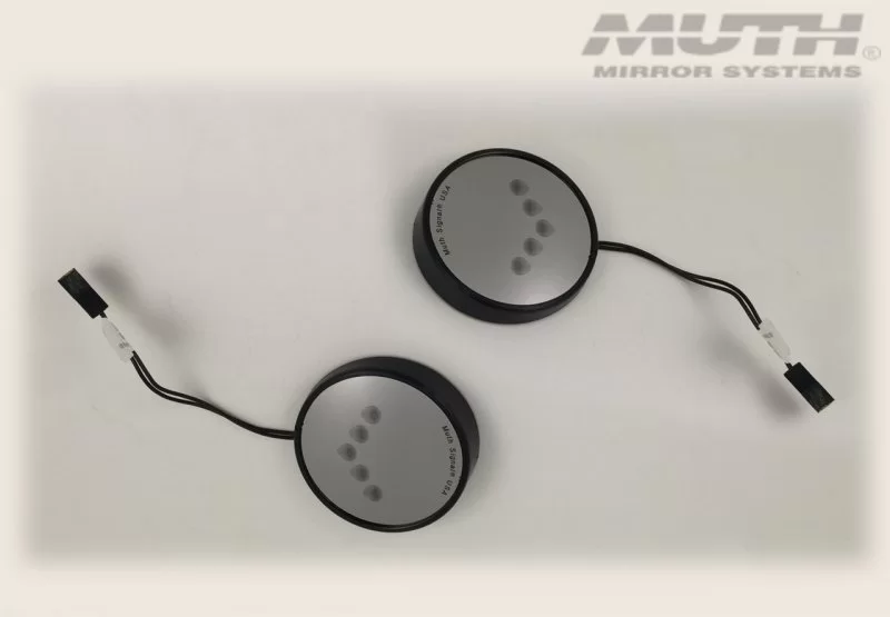 wide-angle-signal-mirrors-2.webp