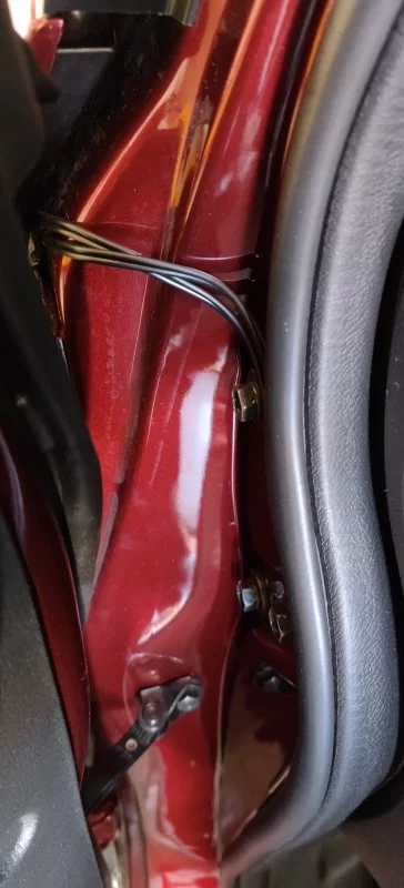 wires across door.webp