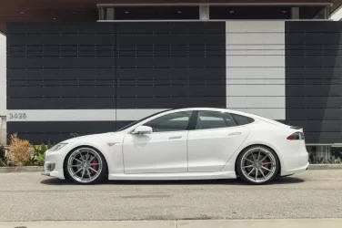 Unplugged-Performance-Featured-Vehicle-Robs-2017-Model-S-2.webp