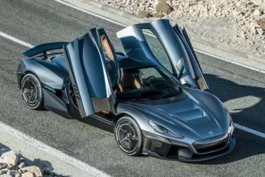 Rimac C_Two r.webp