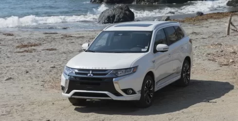 Mitsubishi Outlander PHEV.webp
