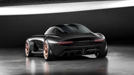 genesis-essentia-concept-back.webp