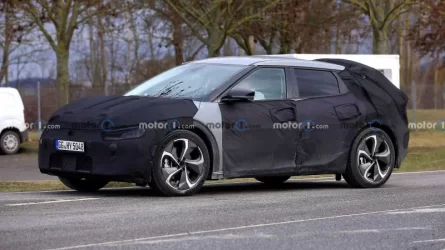 kia-ev-crossover-new-spy-photo-front-three-quarters alt.webp kia-ev-crossover-new-spy-photo-front-three-quarters alt.webp