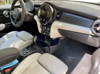 Interior.webp