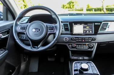 2020 with 8 display and side vents.webp 2020 with 8 display and side vents.webp