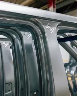 Rivian-making-metal-tweet-c.webp Rivian-making-metal-tweet-c.webp