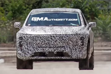 Sub-Lyriq-Cadillac-EV-Crossover-Prototype-Spy-Shots-August-2022-Exterior-001.jpg Sub-Lyriq-Cadillac-EV-Crossover-Prototype-Spy-Shots-August-2022-Exterior-001.jpg