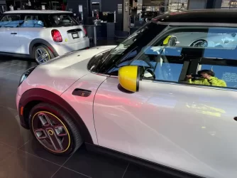 Mini SE 1.webp Mini SE 1.webp