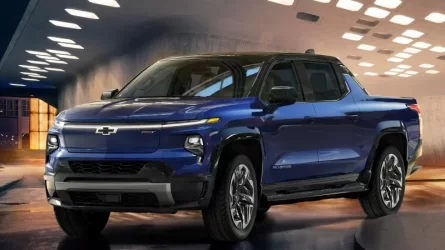 SilveradoEV-RST.jpg
