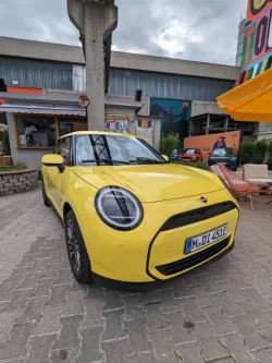 yellow_mini.webp
