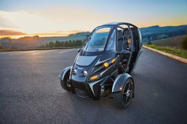 arcimoto-fuv-evergreen-1.webp