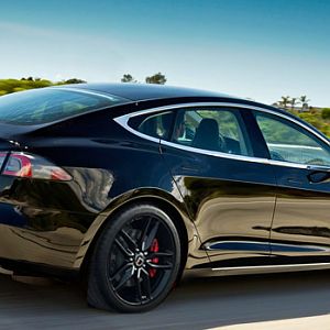 Tesla-Model-S