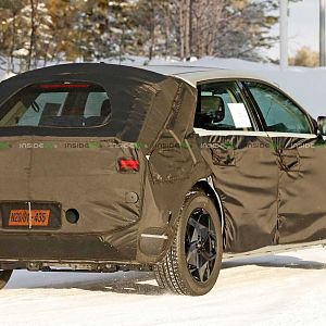 Hyundai-45-ev-production-version-first-spy-photo