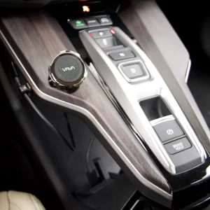 Magnetic mount without phone present