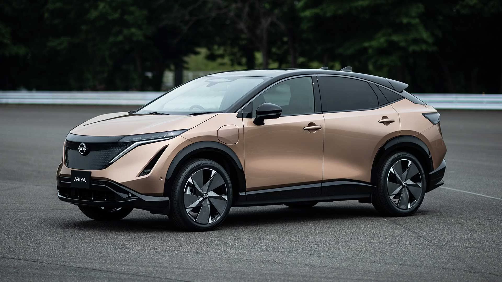 2021-nissan-ariya (1)