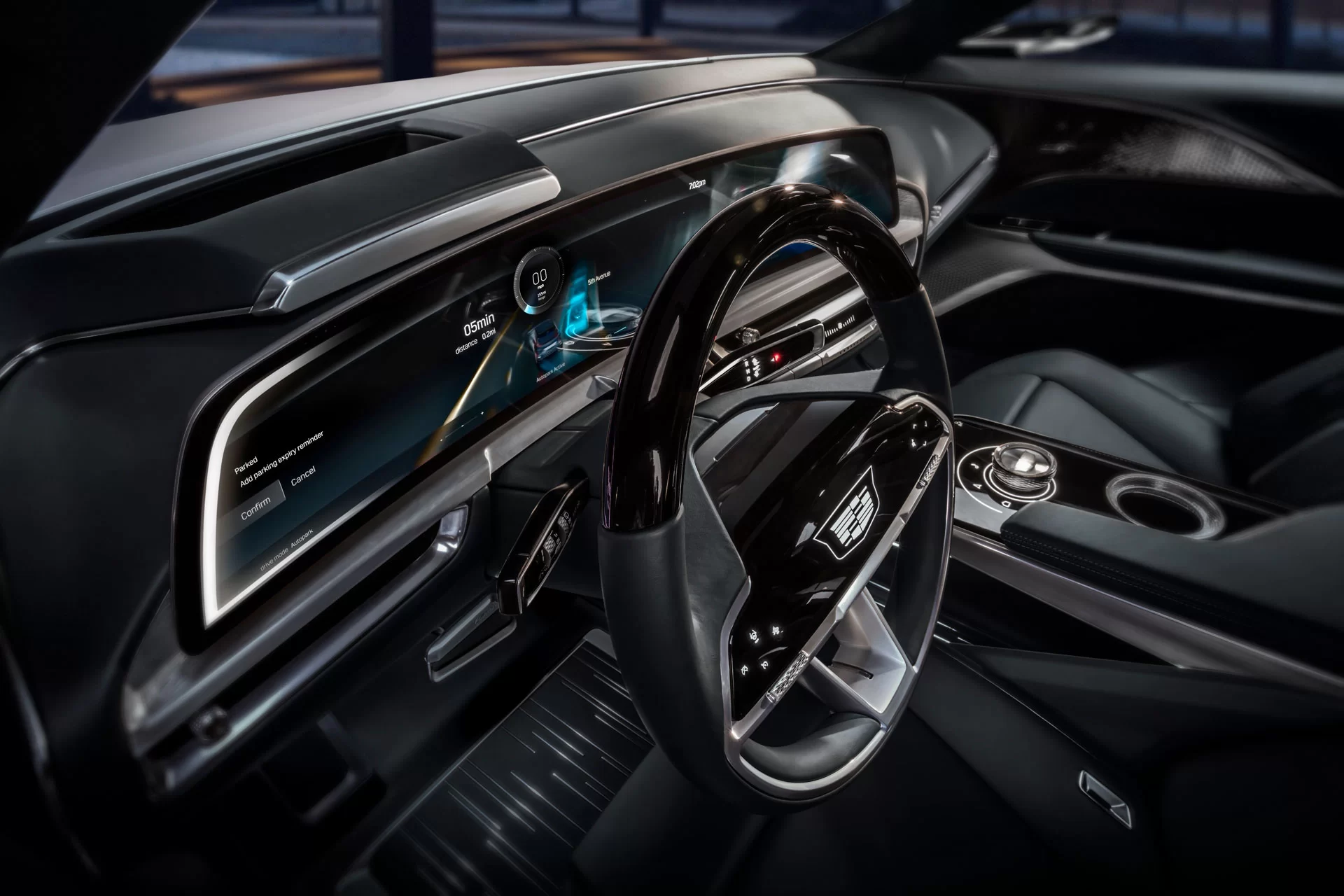 Cadillac-Lyriq-interior-driver-side-close