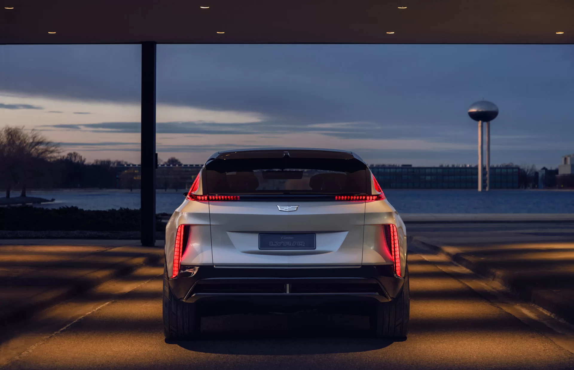 Cadillac-Lyriq-rear