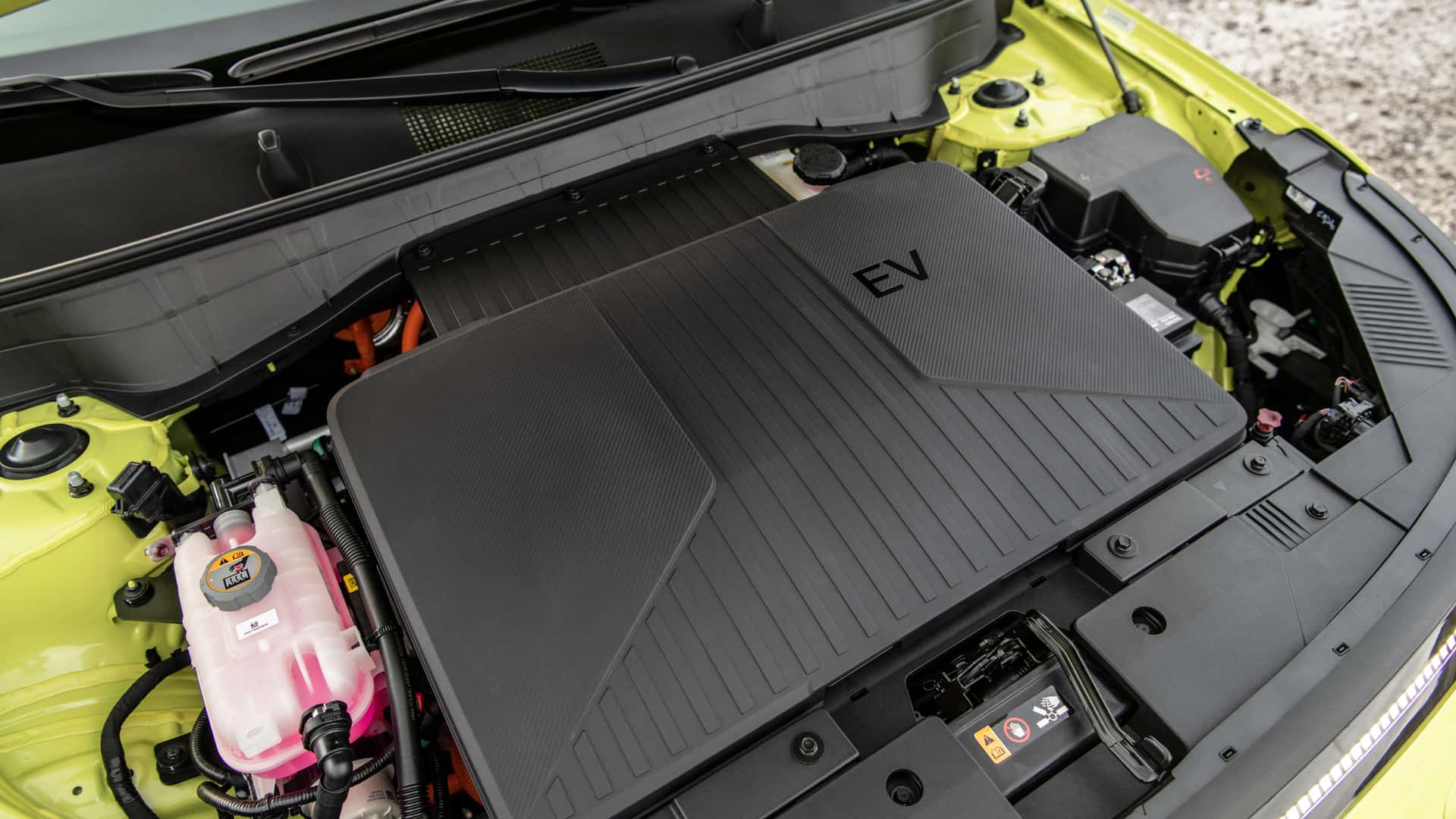 2024-hyundai-kona-electric35.jpg