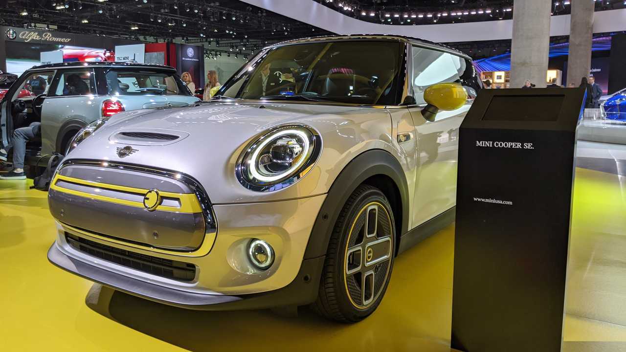 mini-cooper-se.jpg