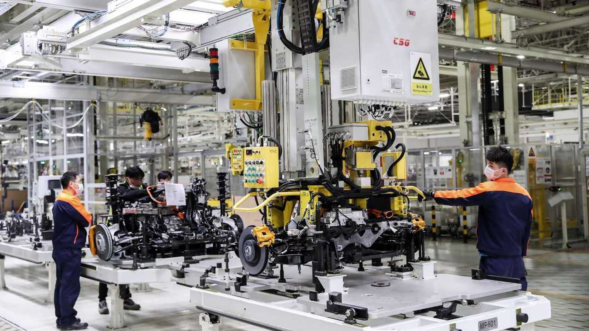 polestar-2-production-in-luqiao-china.jpg