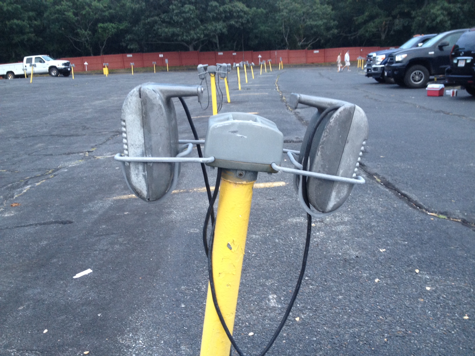 new-england-drive-in-theaters-speakers.jpg